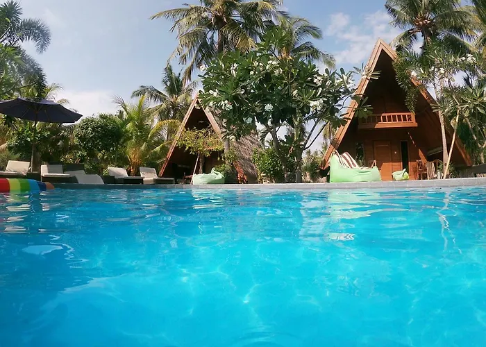 Lucy\'S Garden Hotel
