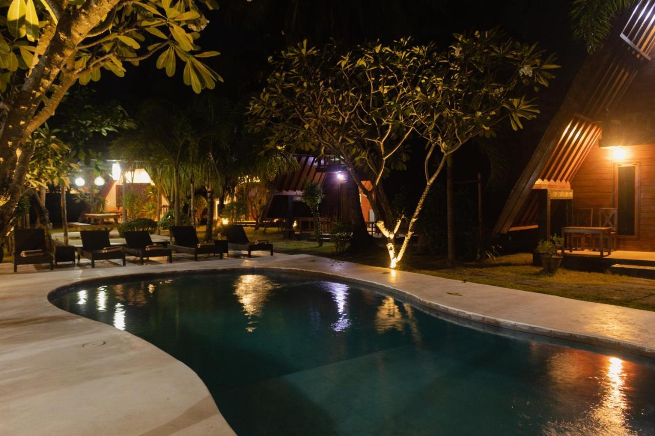 Lucy's Garden 3*